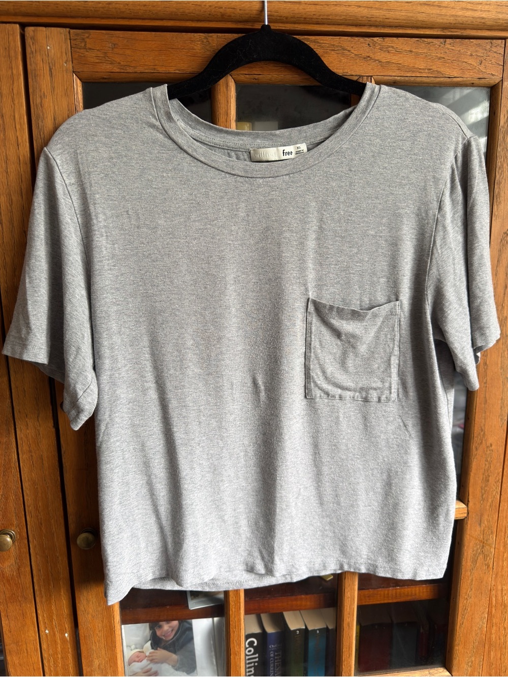 Aritzia Wilfred Free Grey Pocket Tee – Size XS